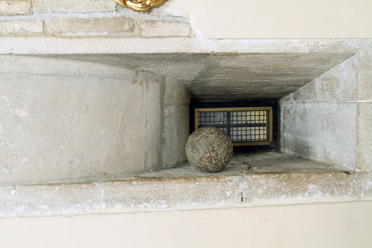 Leggi altro - Troneria