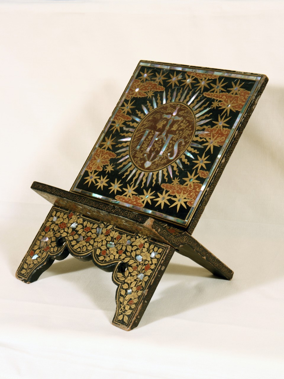 Leggio pieghevole per uso liturgico con simboli cristiani